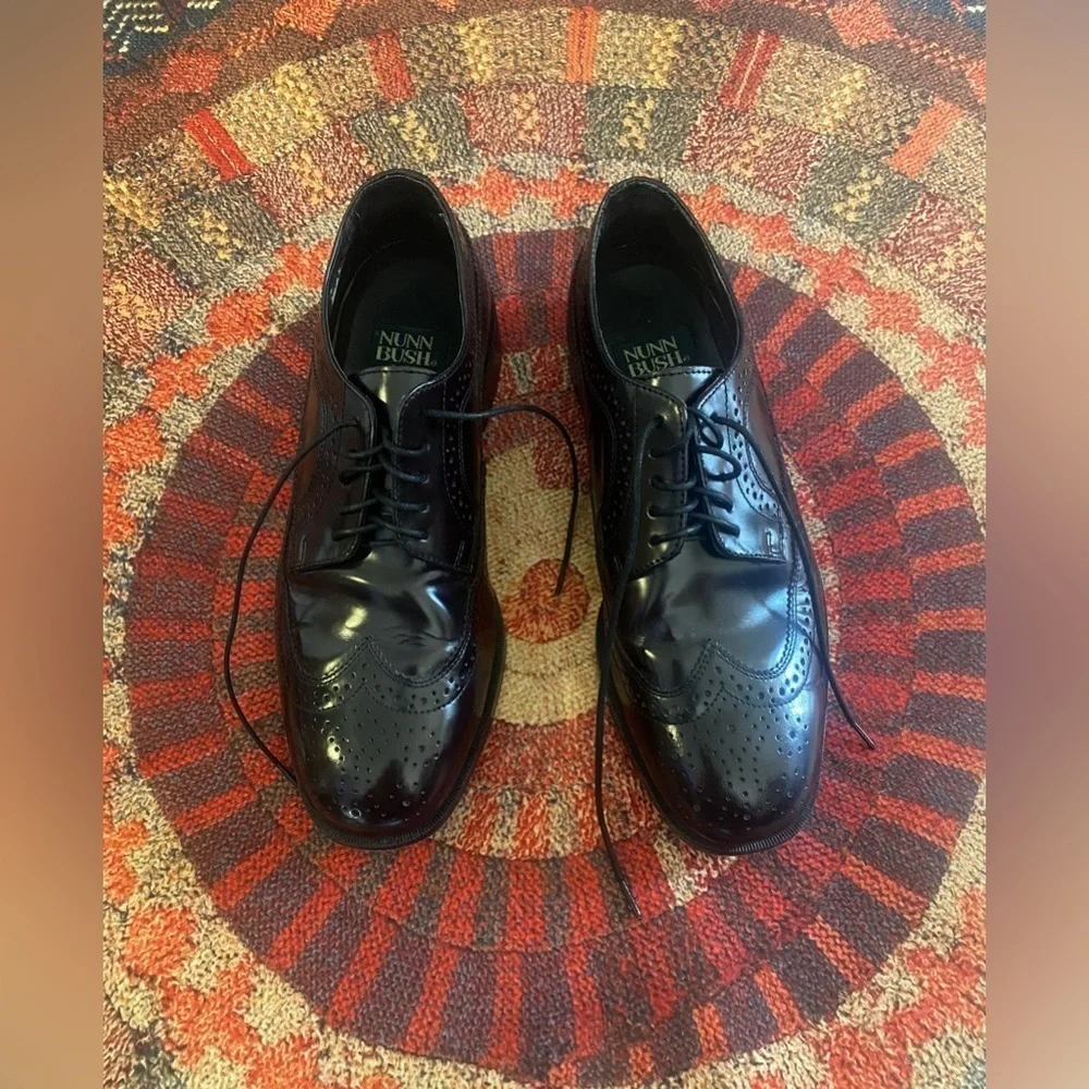 Nunn Bush dress flex oxfords